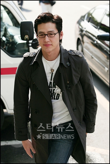규 이미지