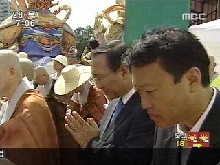 야당, 집회동참. .한나라 "곤혹"